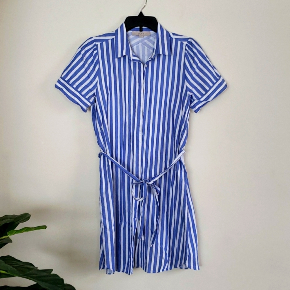 Loft blue and white button down waist tie short sleeve shirt dress. Sz Medium - Picture 3 of 9